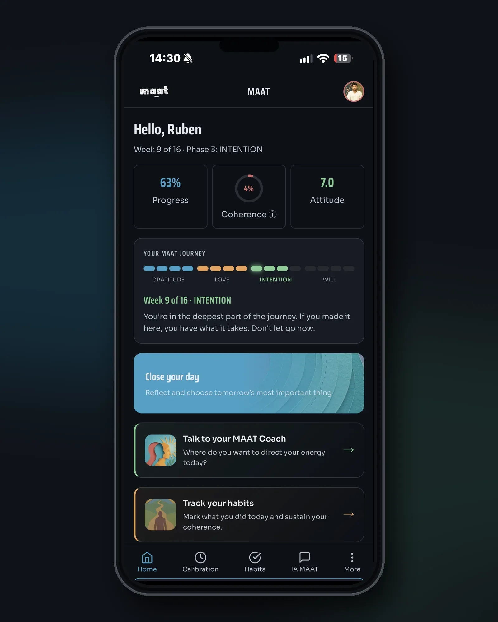 Pantallas de la app MAAT: calibración, hábitos y creencias
